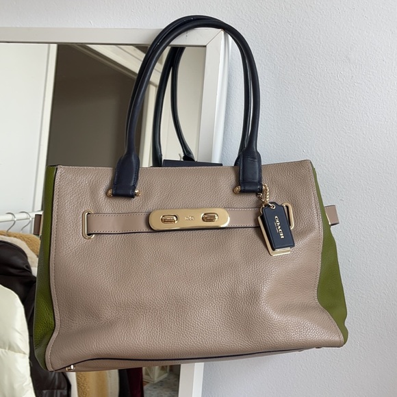 Coach Swagger Carryall Colorblock Leather Tote Satchel STONE Green Navy - Picture 7 of 15